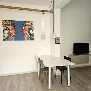 https://apt-mary-j.sicilyhotelsitaly.net